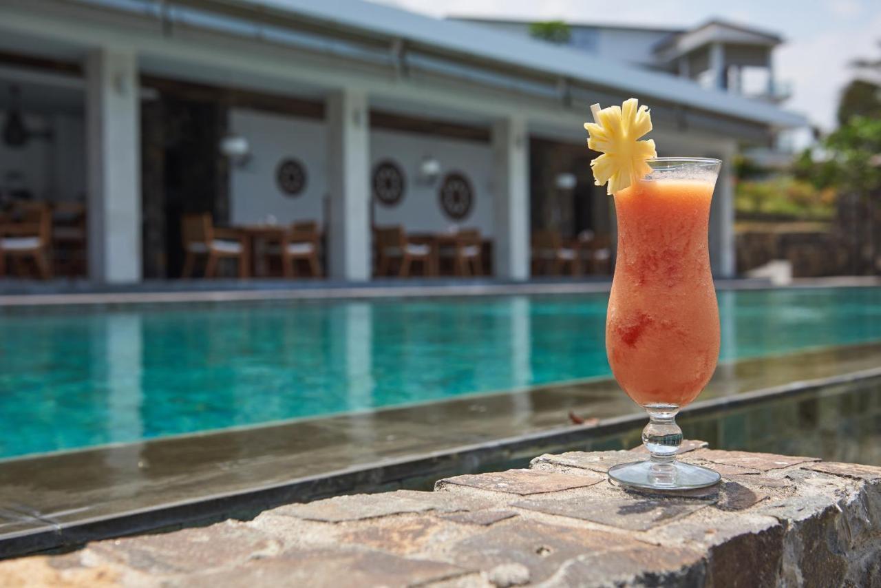 Rajavilla Lombok Resort - Seaside Serenity Senggigi Exterior foto
