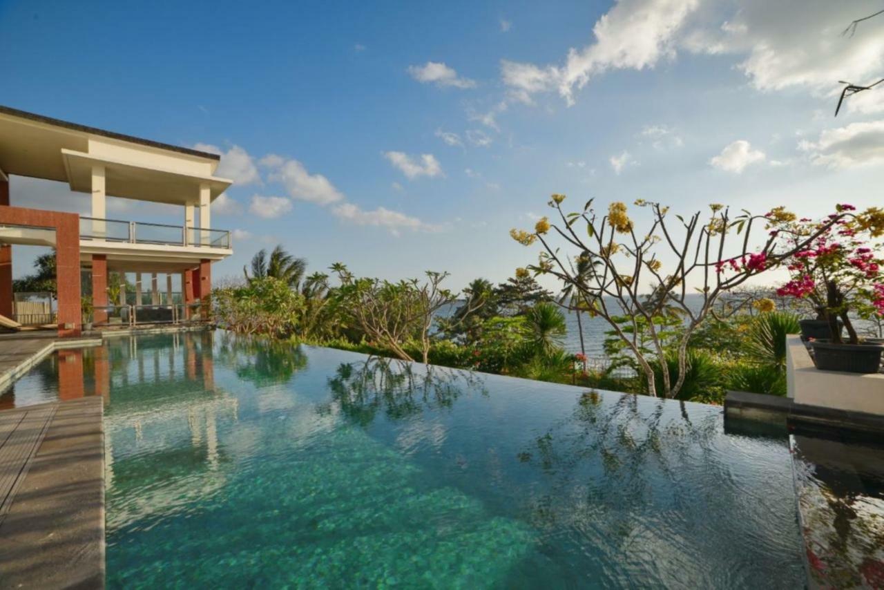 Rajavilla Lombok Resort - Seaside Serenity Senggigi Exterior foto