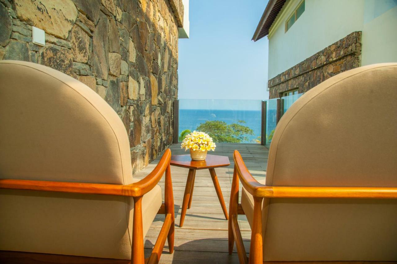 Rajavilla Lombok Resort - Seaside Serenity Senggigi Exterior foto