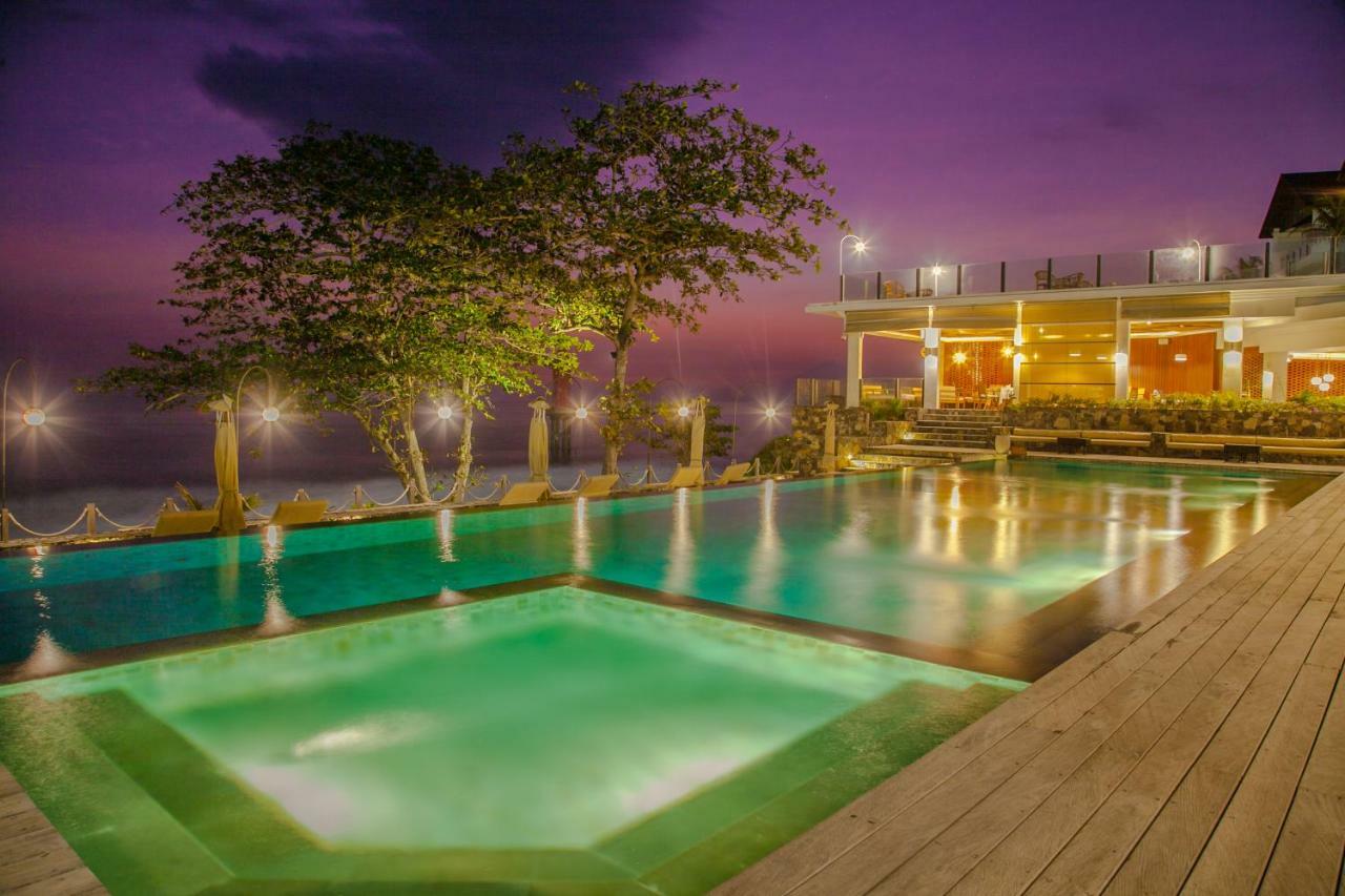 Rajavilla Lombok Resort - Seaside Serenity Senggigi Exterior foto